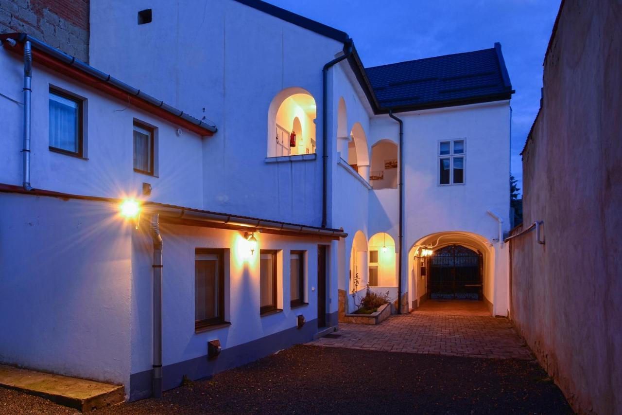 Appartement Demetrovics Udvarhaz *